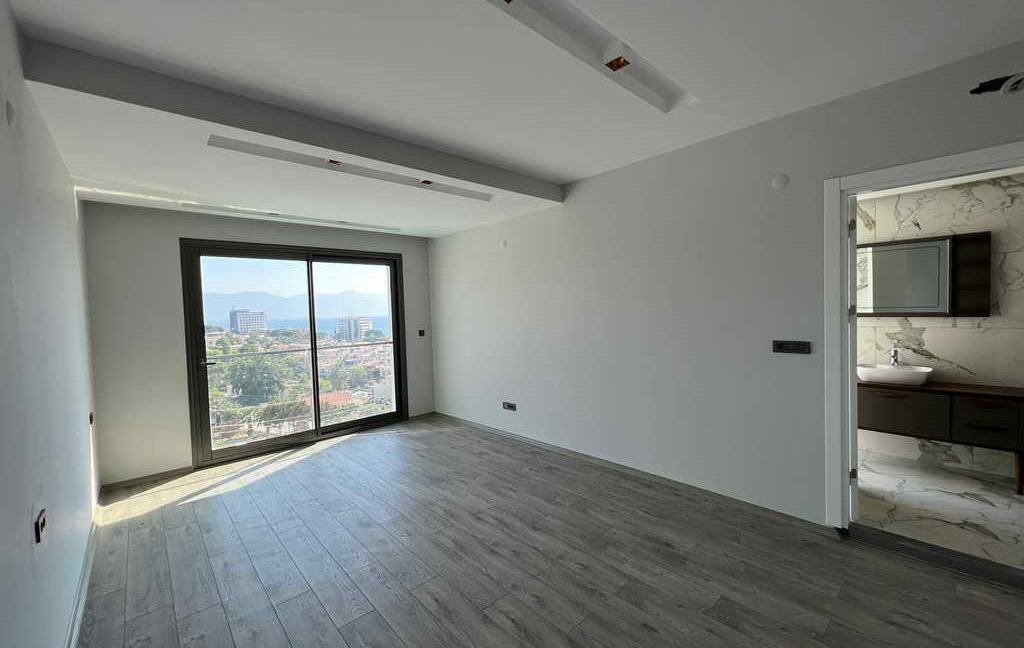 kuşadası_merkeze_yakın_lüks_villa_02