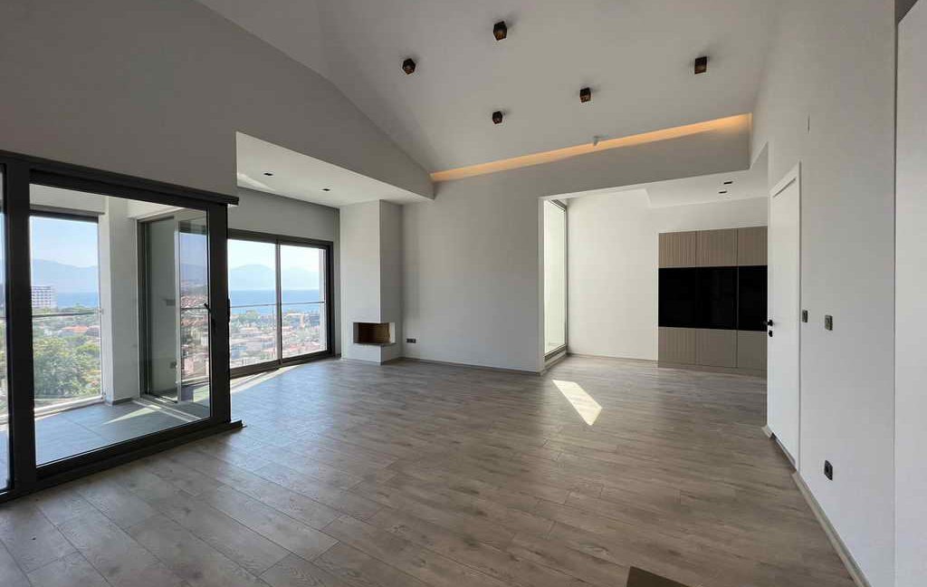kuşadası_merkeze_yakın_lüks_villa_06