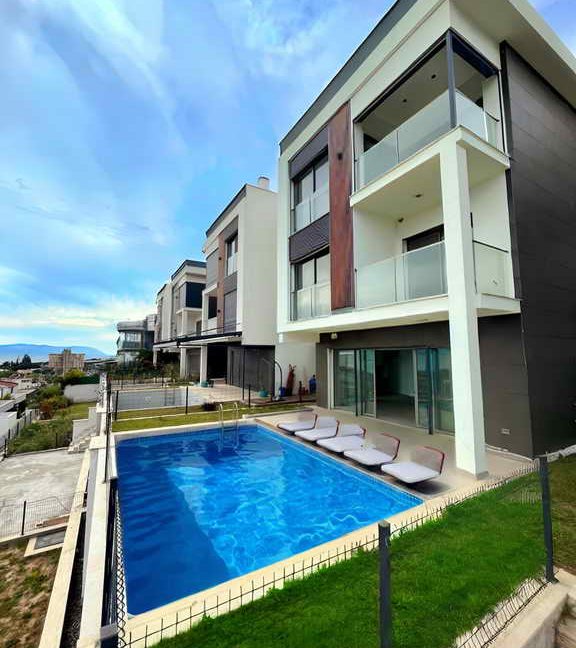 kuşadası_merkeze_yakın_lüks_villa_25