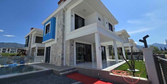 Kuşadası’nda Satılık 3+1 ve 4+1 Lüks Villalar